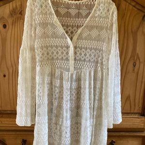 Women white lace long sleeve lace shirt tunic - size M